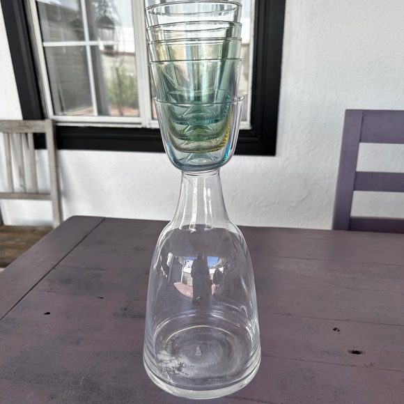 Anthropologie Sangria/Wine Carafe with 4 drinking glasses - Picture 9 of 10